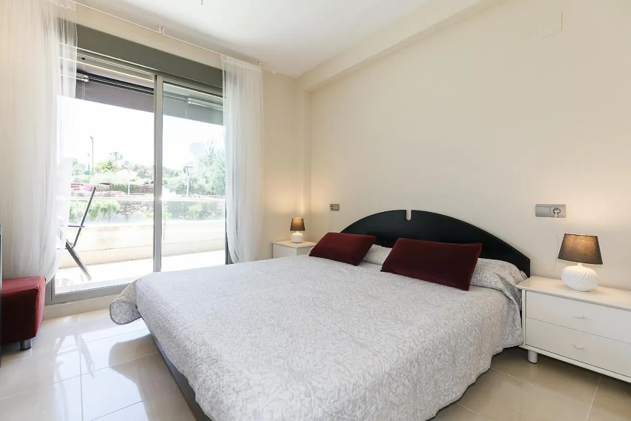 Uhc Salou Villa Family Complex Apartman
