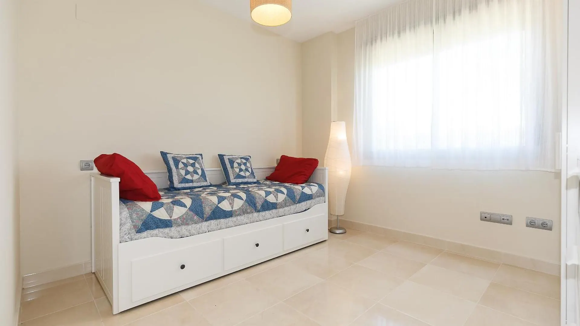 Apartment Uhc Salou Villa Family Complex Spanien