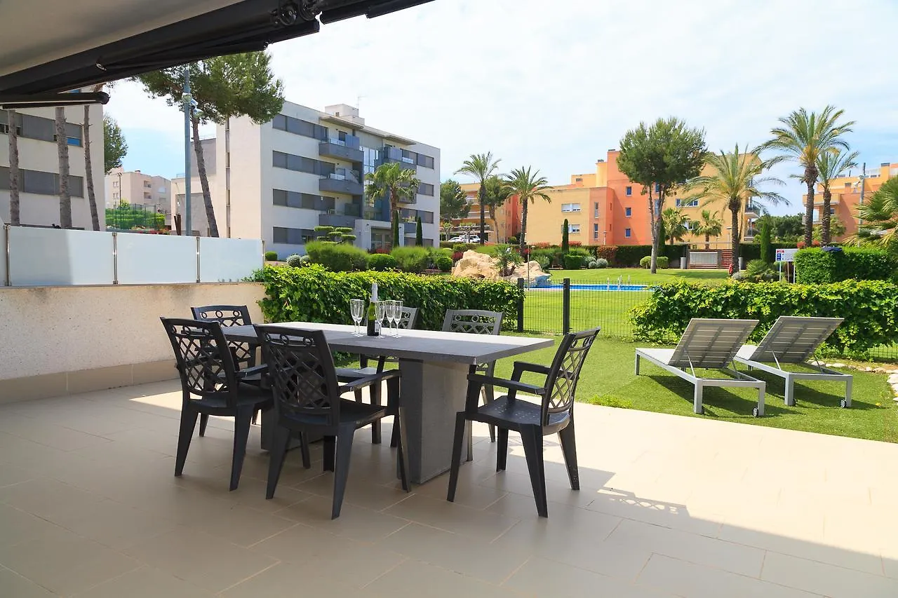 Uhc Salou Villa Family Complex
